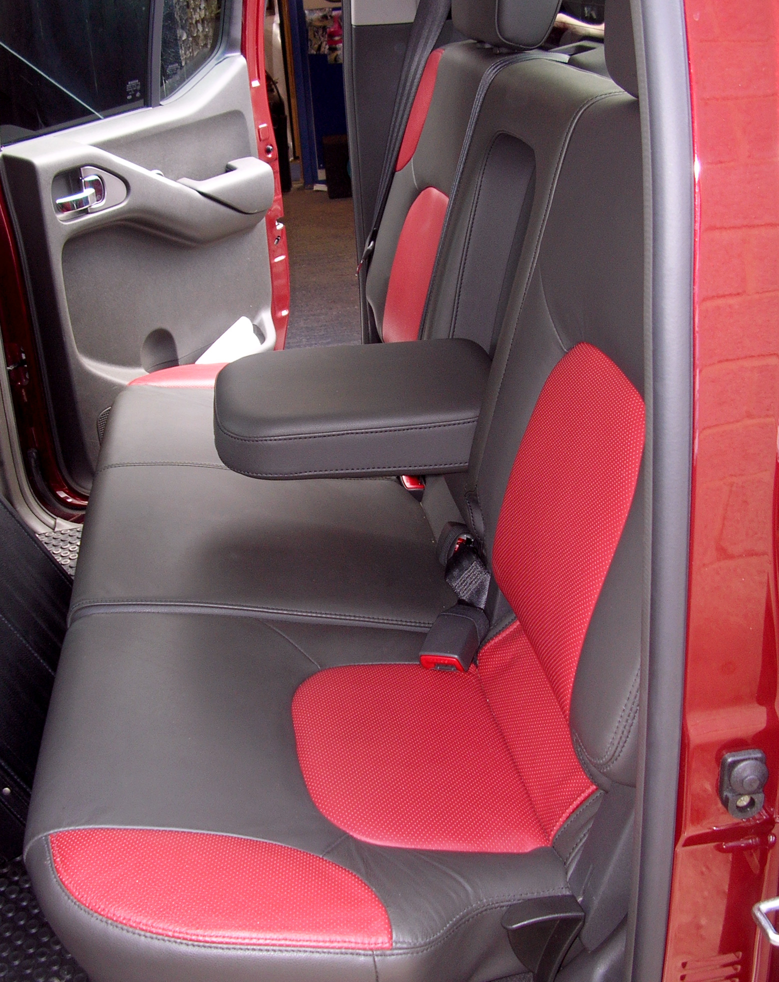 Red+and+grey+van+seating